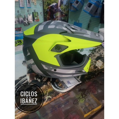 Liquidacion casco bell camo talla XL