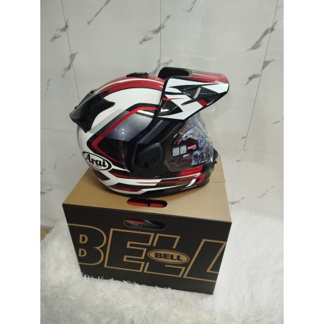 EN STOCK Casco ARAI TOUR-X5 Discovery rojo TALLA L (Exposicion pero nuevo a estrenar)